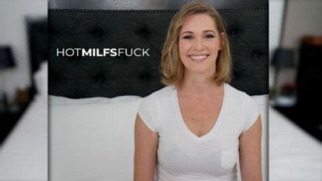 hotmilfsfuck|Free hot milfs fuck porn videos 